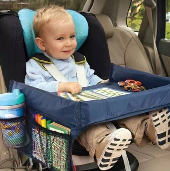 Bandeja para niños en autos